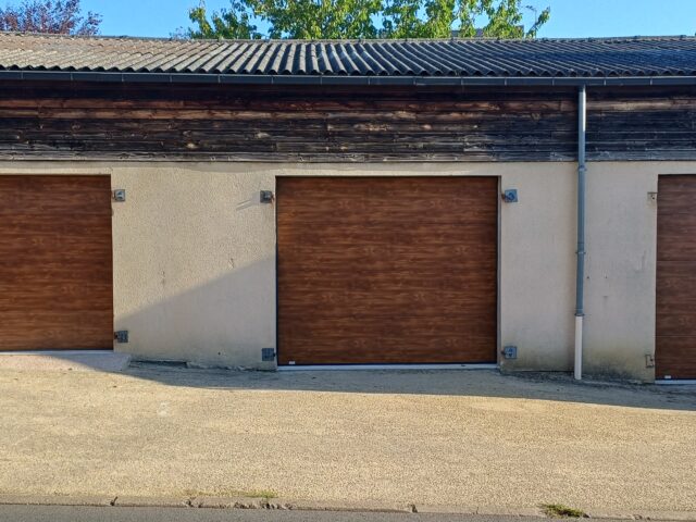 Triple portes de garage